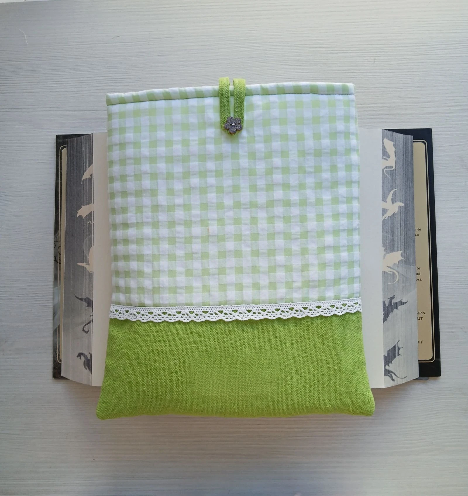 Funda para libro "Vichy"